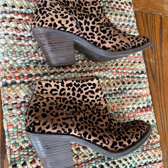 Blowfish Leopard Print Ankle Booties - Picture 8 of 8